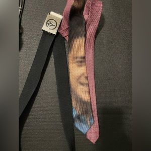 Volcom tie & cloth clip belt.